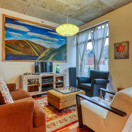 ホテル Oak Street Lofts フッド・リバー エクステリア 写真